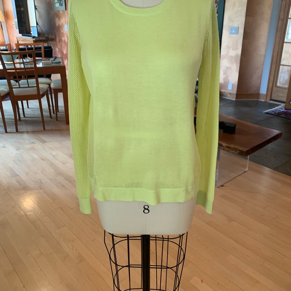 Cabi Size 8 Split Back Pullover. Citrus Yellow Lo… - image 2
